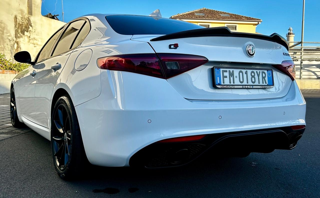 Alfa Romeo Giulia 2.2 D q2 VELOCE 180 CV AT8