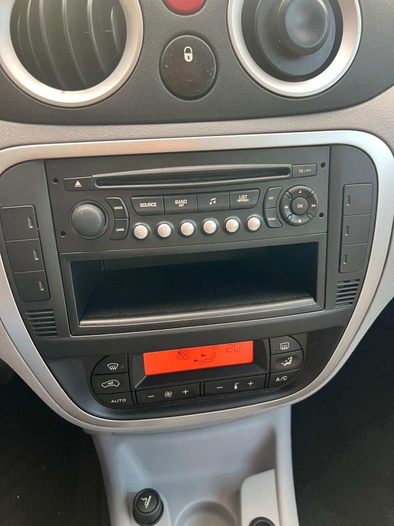 Citroen C3 1.1 Cashmere Anno 2007 Km 81900