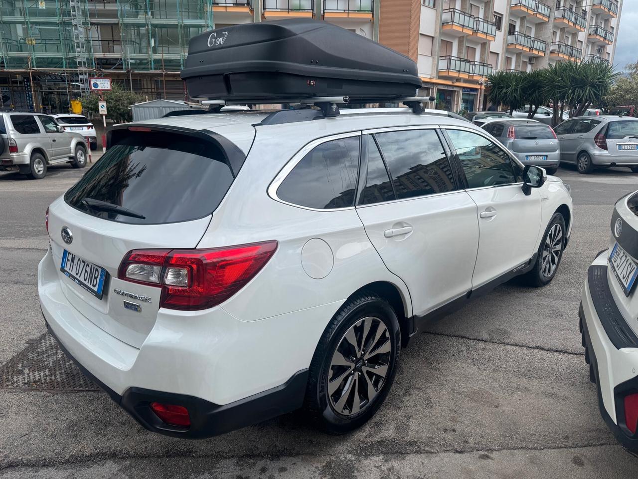 Subaru OUTBACK 2.0d Lineartronic Unlimited