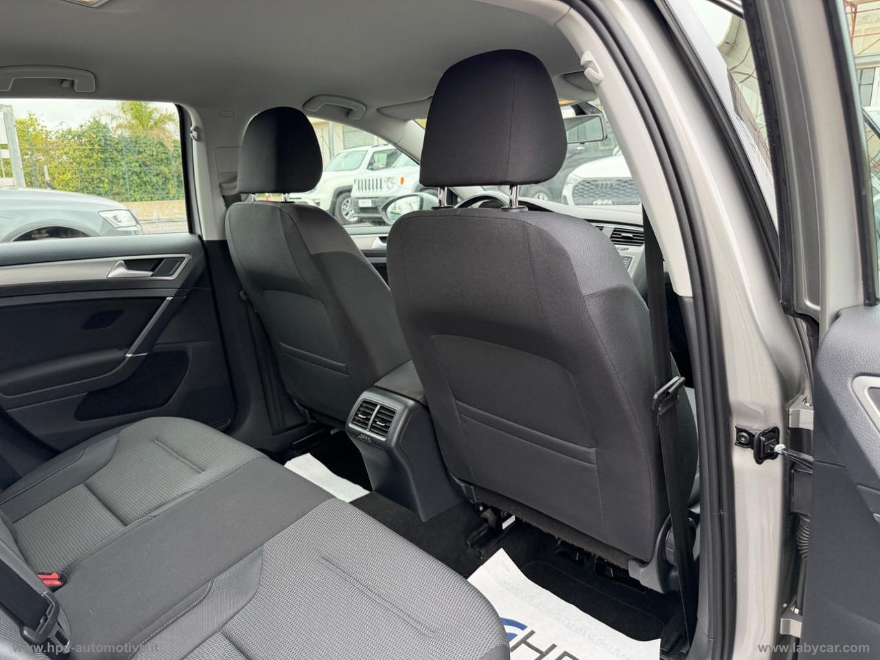 VOLKSWAGEN Golf 2.0 TDI 150CV NAVI PDC CONFORTLINE