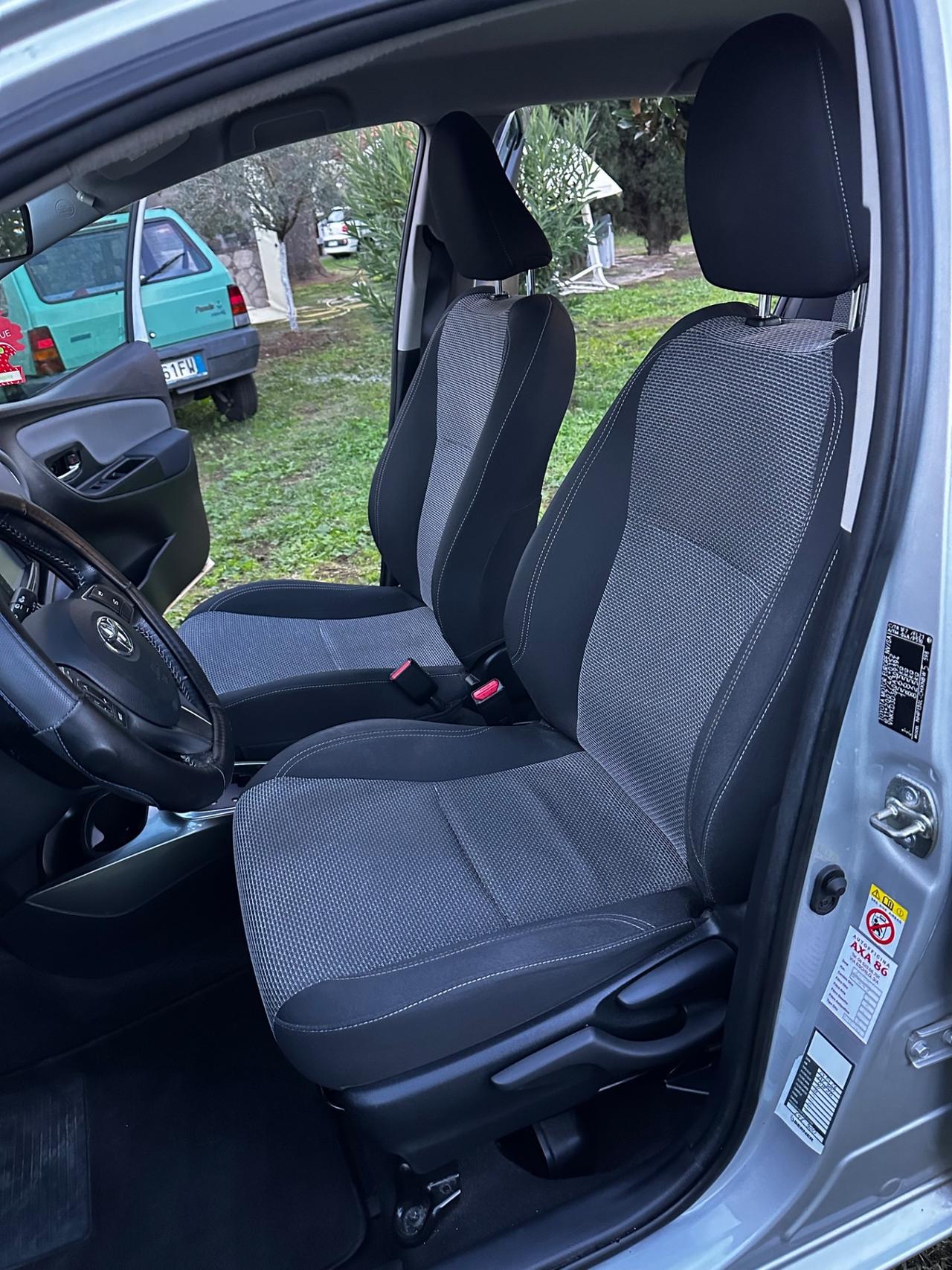 Toyota Yaris 1.5 Hybrid 5 porte Active