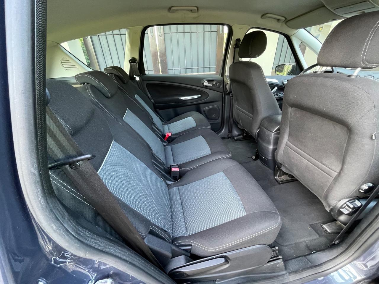 Ford S-Max 2.0 TDCi 163CV Powershift New Titanium