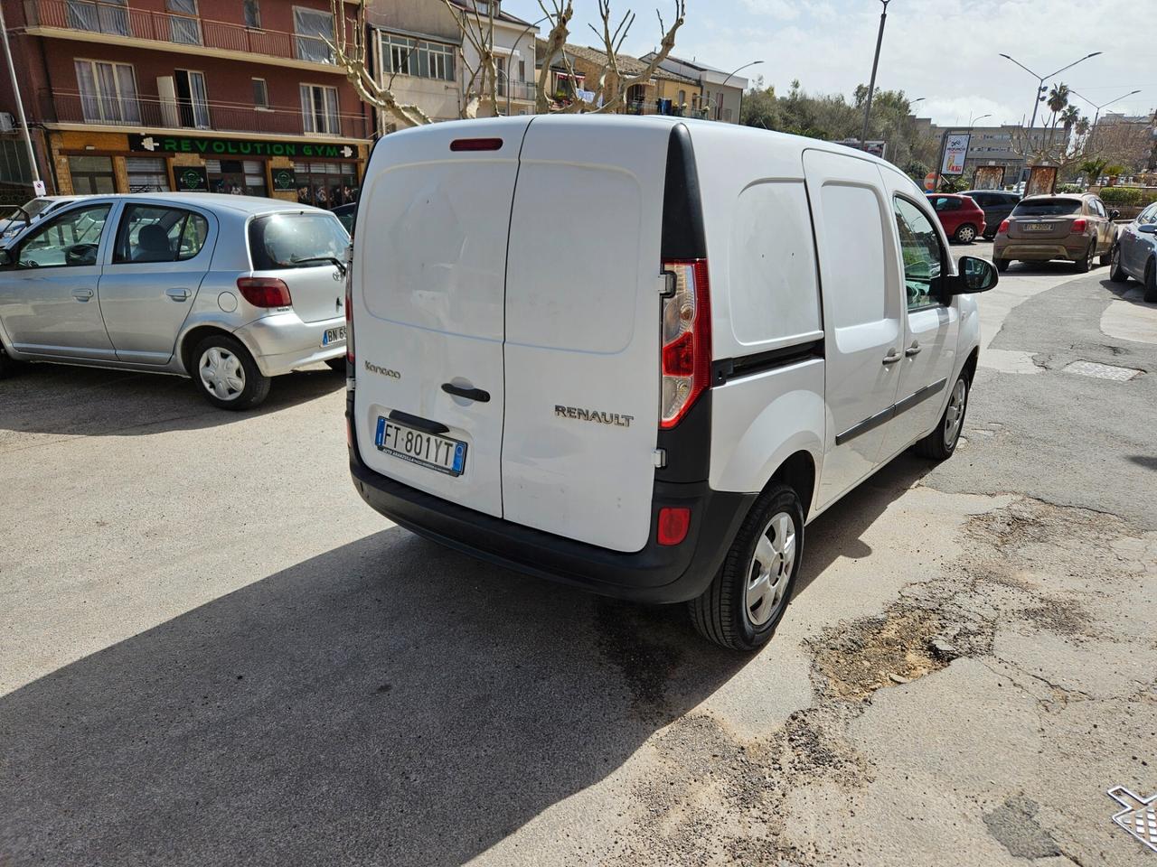 RENAULT KANGOO 1500 DCI CHILOMETRI CERTIFICATI