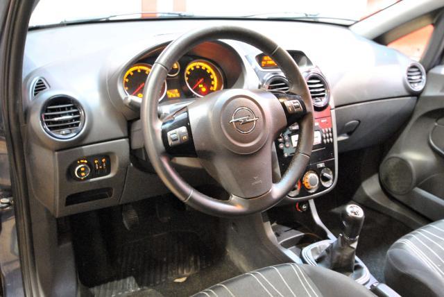Opel Corsa Corsa IV 2010 5p 1.2 Cosmo 85cv