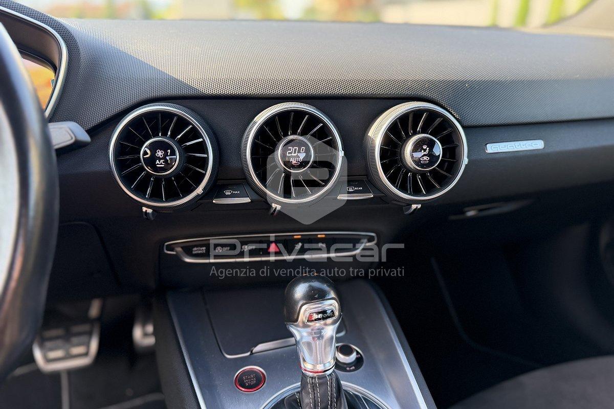AUDI TTS Coupé 2.0 TFSI 310 CV quattro S tronic