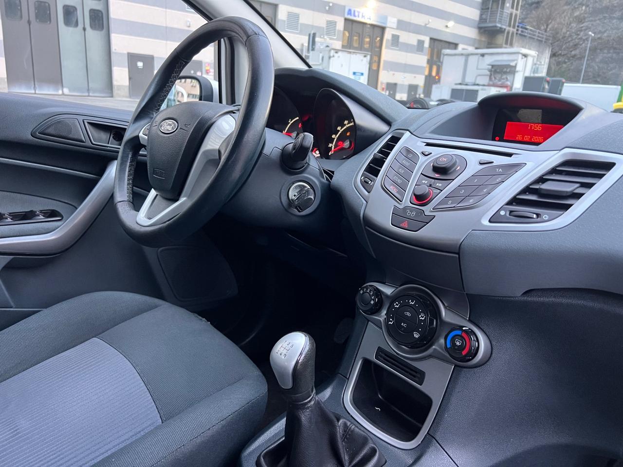 Ford Fiesta 1.2 82 CV 5 porte Titanium