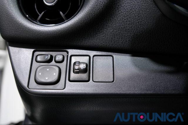 TOYOTA Yaris 1.5 HYBRID 5 PORTE TREND WHITE EDITION