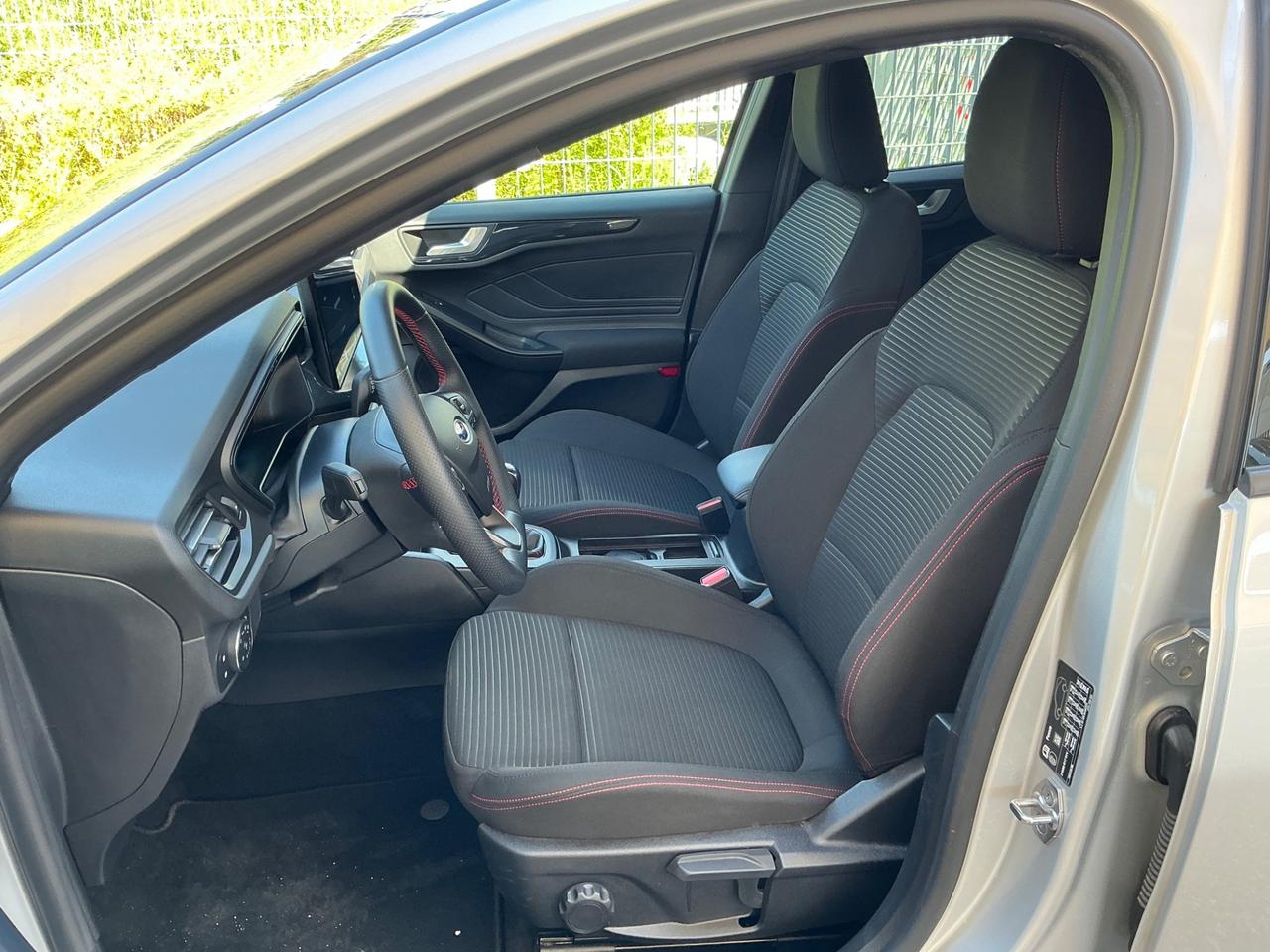 Ford Focus 1.0 EcoBoost Hybrid 125 CV 5p. ST-Line