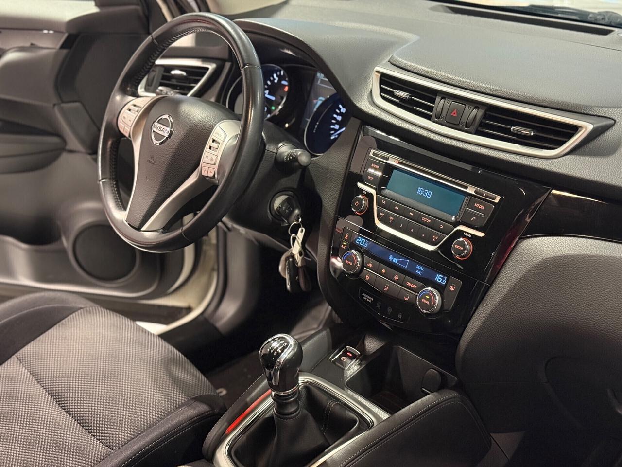 Nissan Qashqai 1.5 dCi Unico Proprietario !