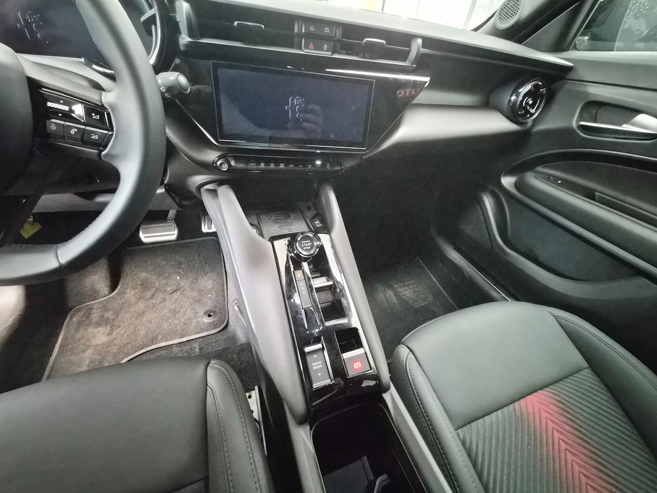 Alfa Romeo Junior 1.2 145 CV Hybrid eDCT6 Ti