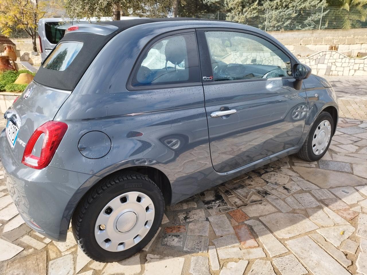 Fiat 500 C 1.0 Hybrid Cult