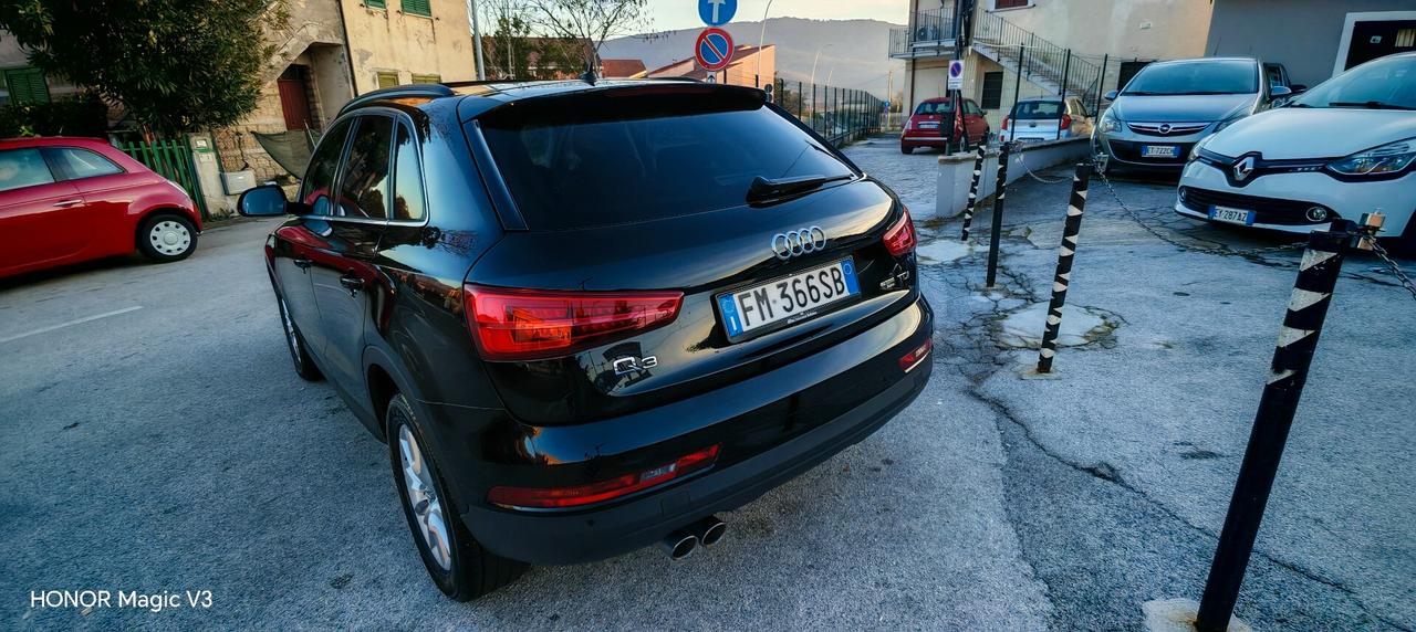 Audi Q3 2.0 TDI 150 CV Business*TETTO*NAVI*XENON*