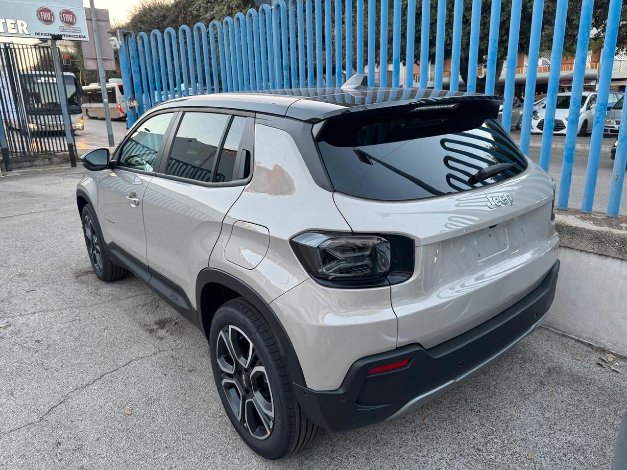 Jeep Avenger 1.2 Turbo 100 CV Summit