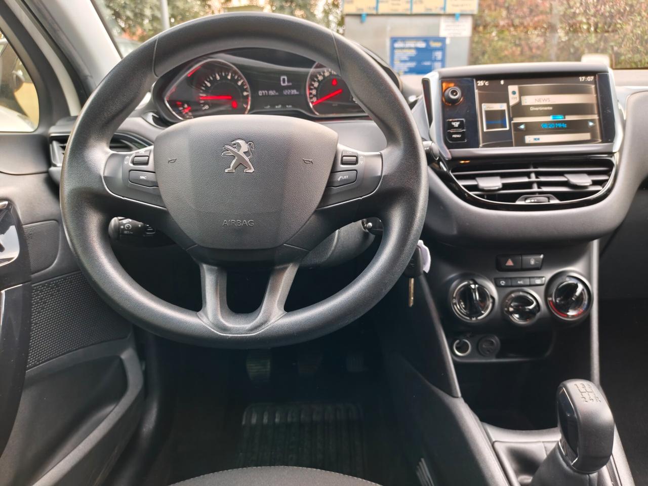 Peugeot 208 1.2 VTi 82 CV 5 porte Active