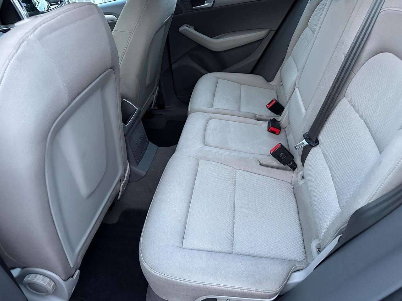 Audi Q5 2009 2.0 TURBO TFSI 211 CV quattro S troni