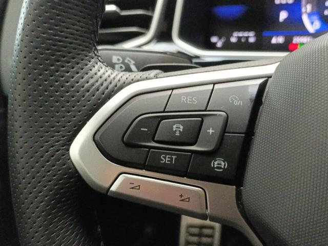 VOLKSWAGEN T-Roc 1.5 TSI ACT DSG R-Line