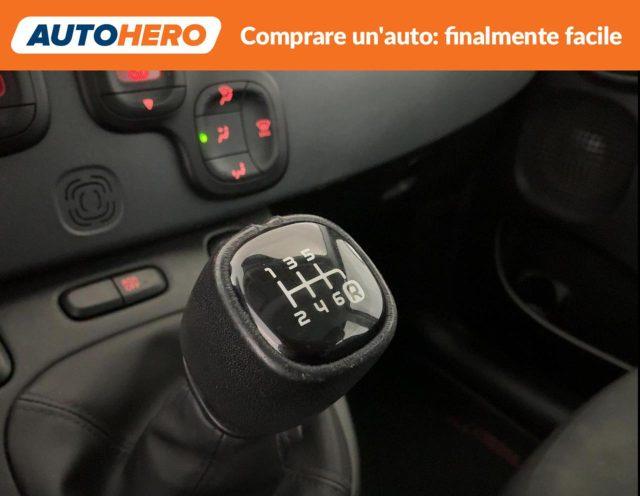 FIAT Panda 1.0 FireFly S&S Hybrid Red