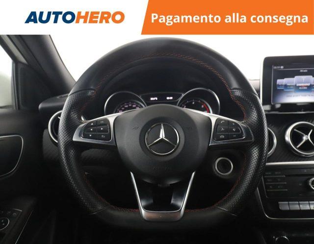 MERCEDES-BENZ A 200 d Premium