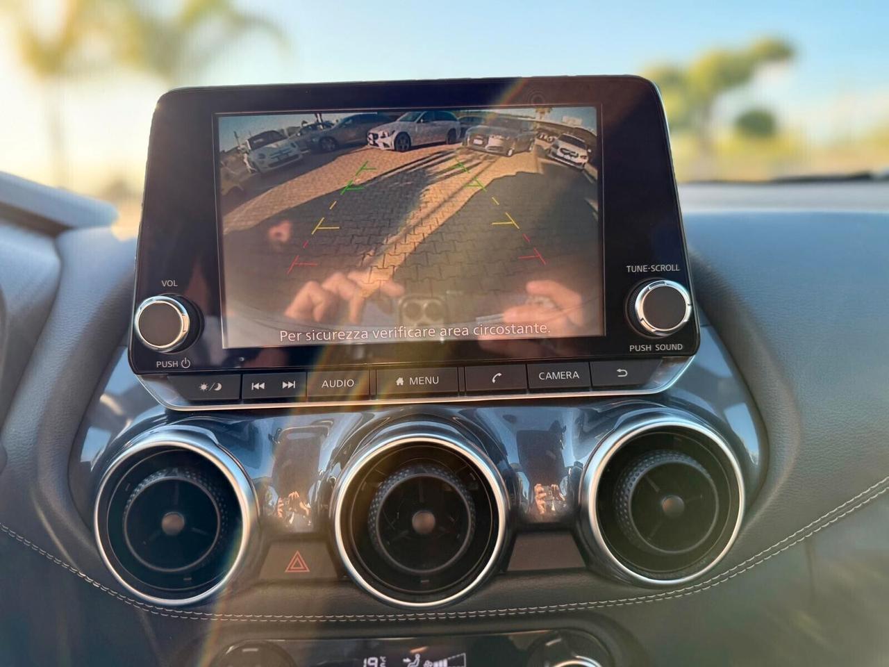 Nissan Juke 1.0 DIG-T 114 CV N-Connecta