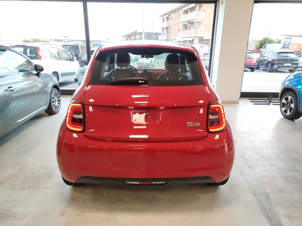 Fiat 500 Red Berlina 23,65 kWh