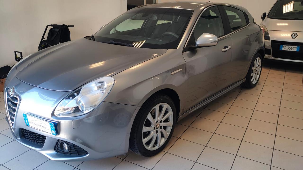 Alfa Romeo Giulietta 2.0 JTDm-2 140 CV Distinctive