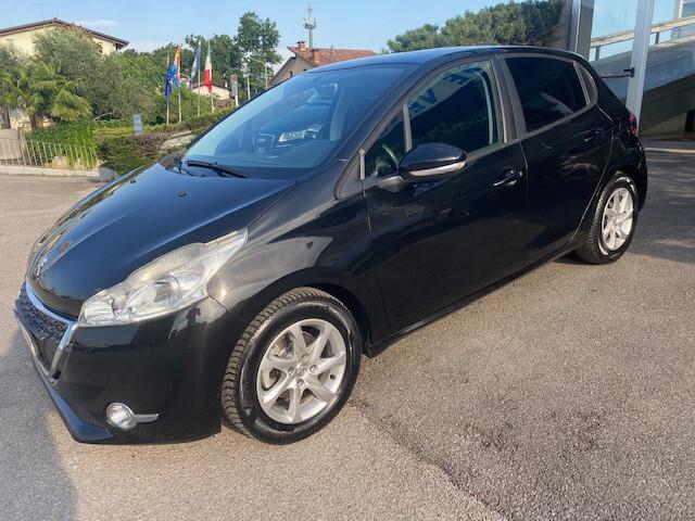 Peugeot 208 1.2 Allure Neopatentato