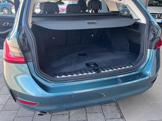 Bmw 318 318d 48V Touring Business Advantage