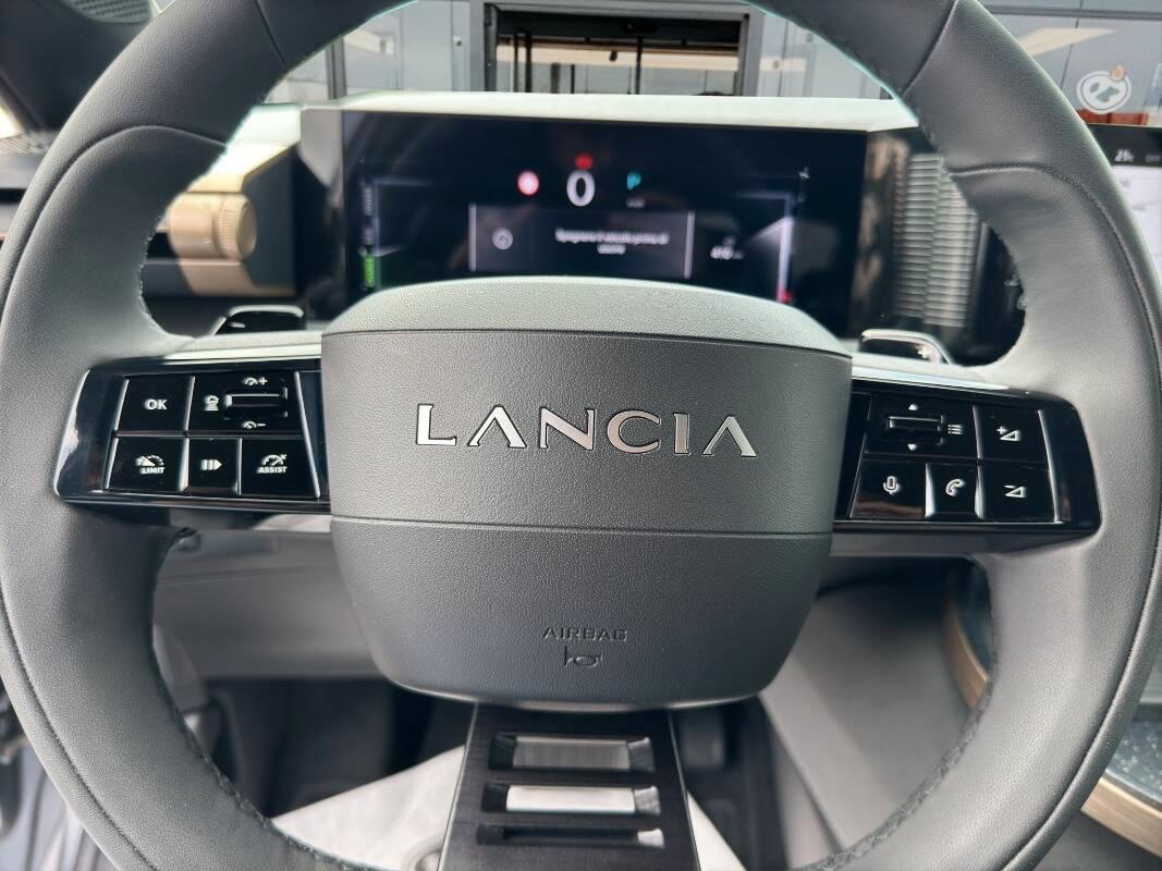 Lancia Ypsilon 1.2 mhev LX 110cv AUTOMATICA TELECAM 360
