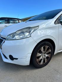Peugeot 208 1.2 VTi 82 CV 5 porte Access