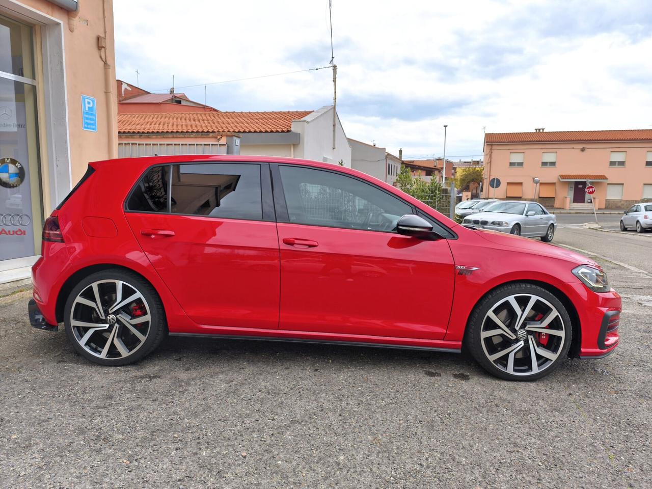 Volkswagen Golf GTI Performance 2.0 245 CV TSI DSG