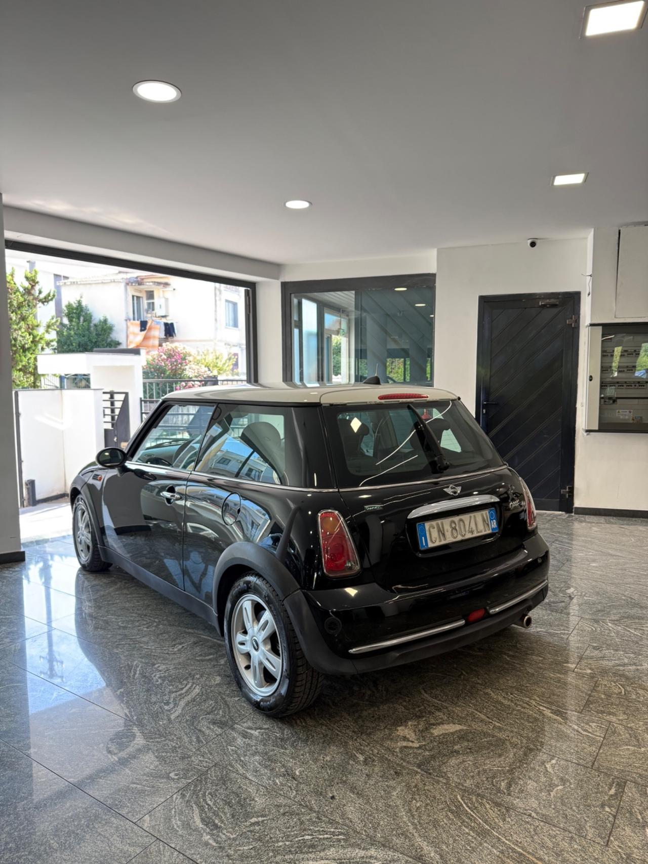 Mini 1.6 16V One