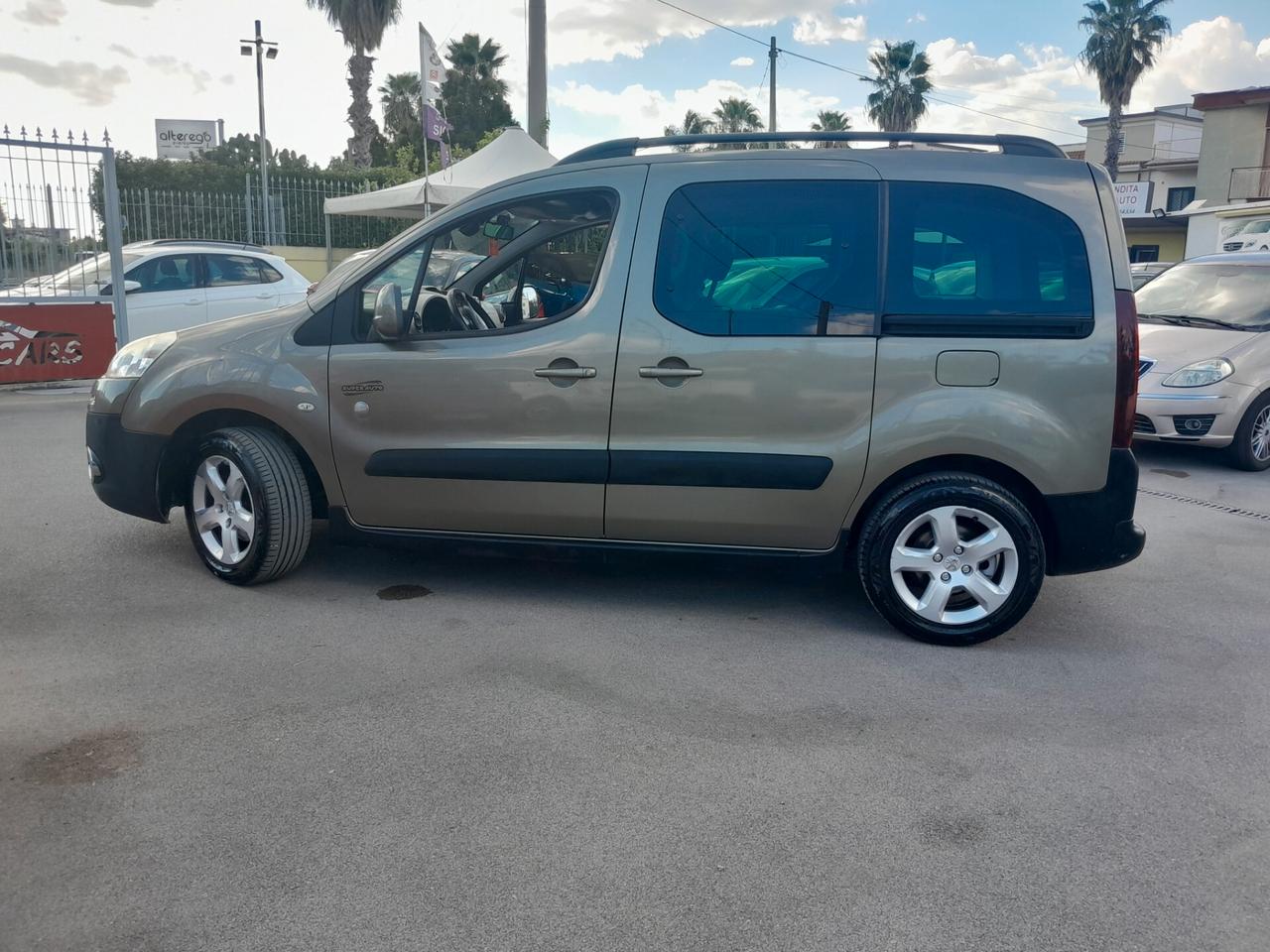Peugeot Partner Tepee 1.6 HDi 115CV Family
