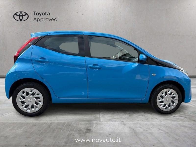 Toyota Aygo 1.0 VVT-i x-play