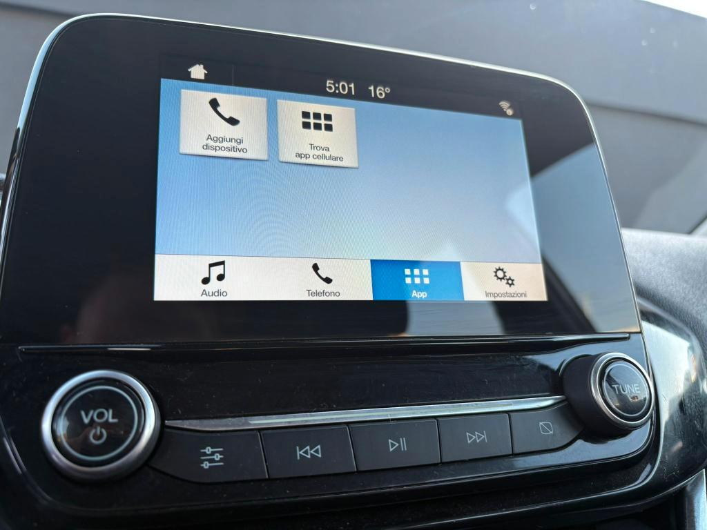 Ford Fiesta 5 Porte 1.1 BENZ 70cv ADATTA NEOPATENTATI