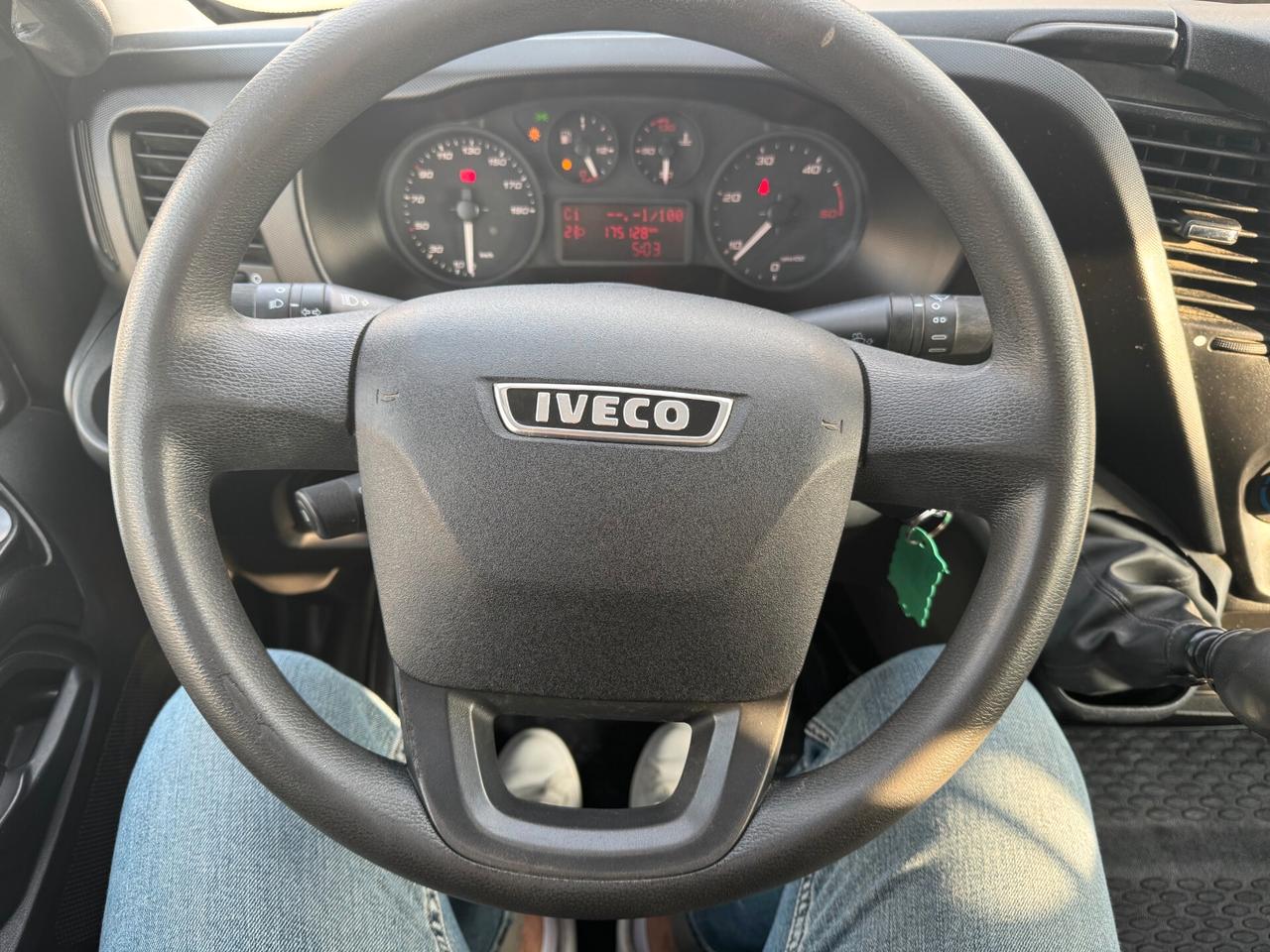 Iveco Daily 35C14 DOPPIA CABINA 7 POSTI