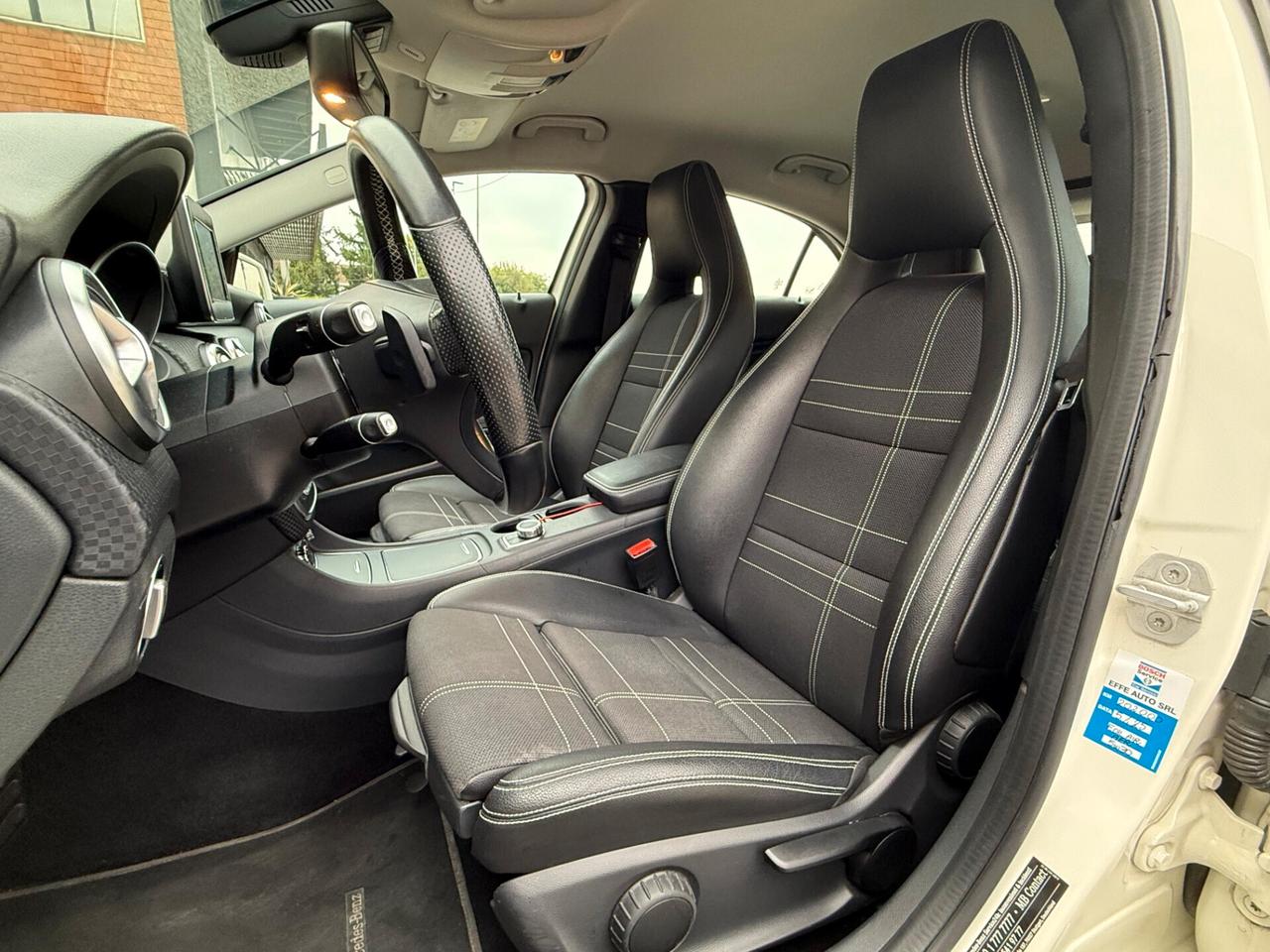 Mercedes-benz A 180 d Automatic Sport MULTICOLOR SUPER ACCESSORIATA