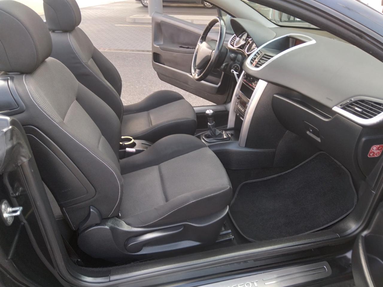 Peugeot 207 1.6 HDi 110CV CC Roland Garros anche per neopatentati