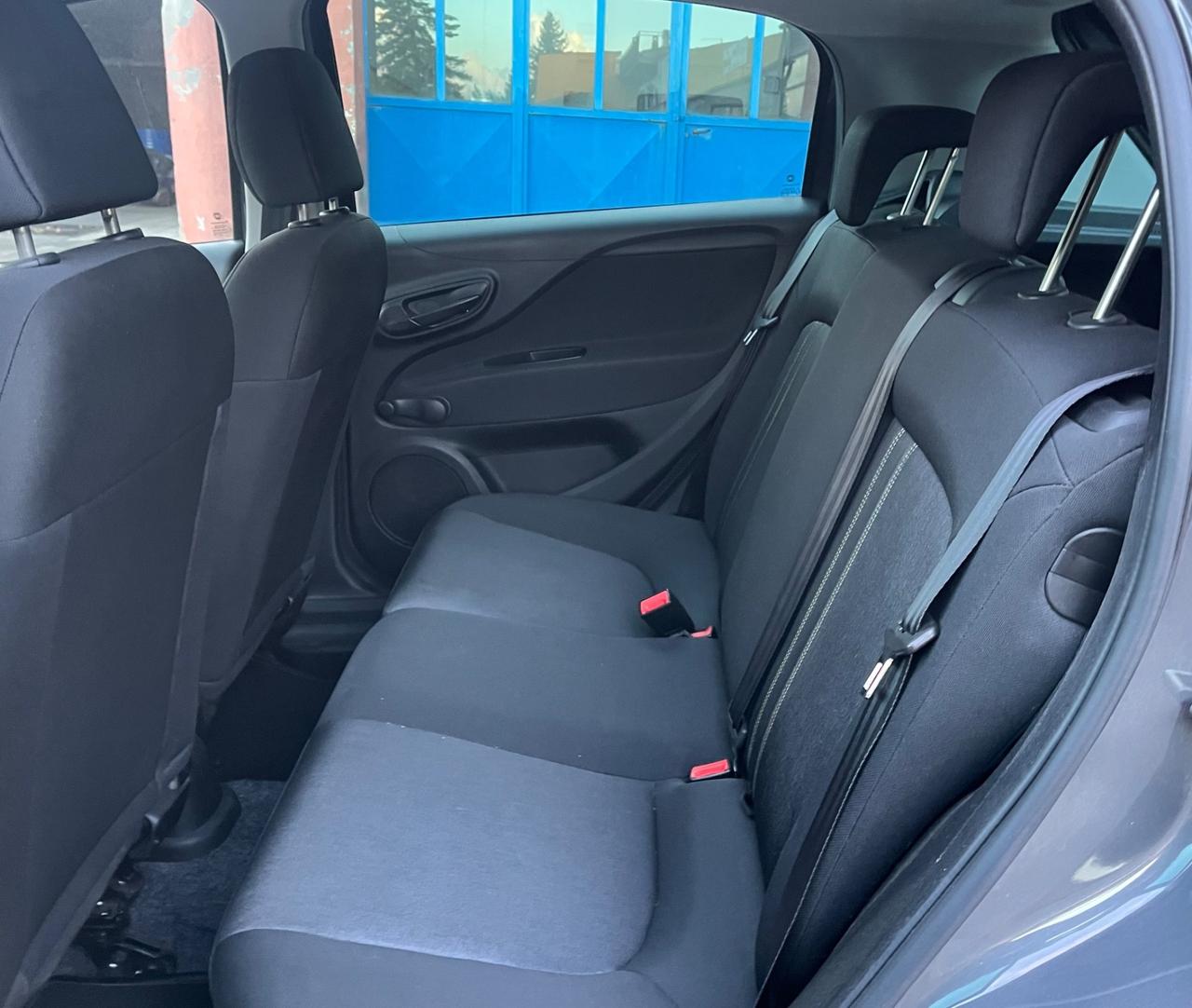 Fiat Punto 1.2 8V 5 porte Young-solo km 55900-