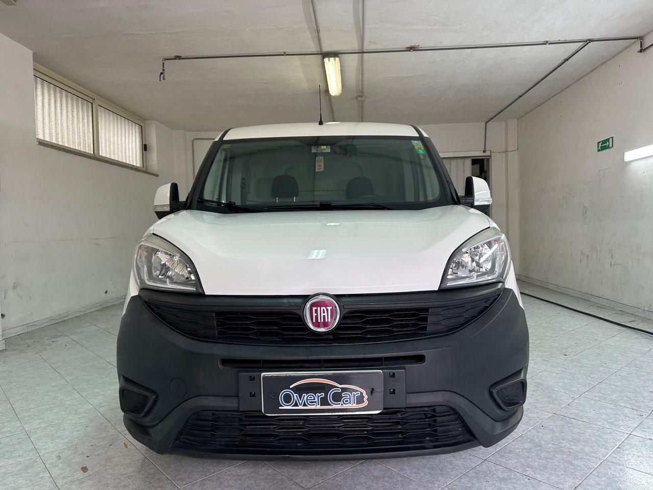 Fiat dobló maxí
