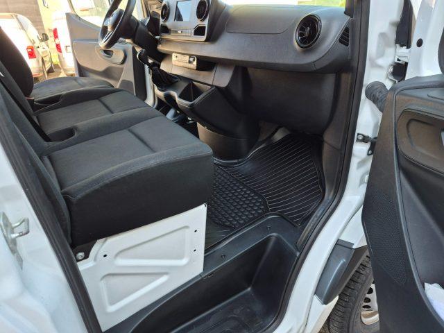 MERCEDES-BENZ Sprinter F39/35 311 CDI FWD TA Furgone