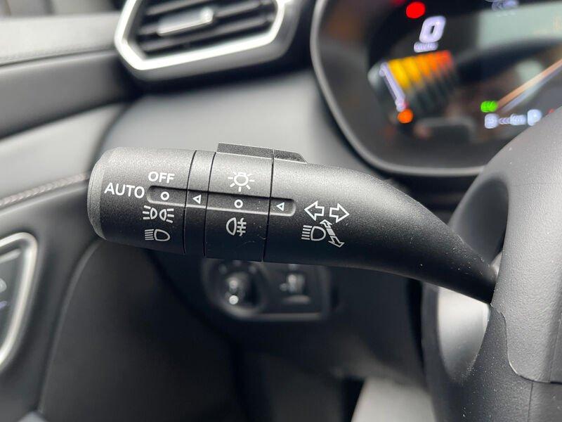 MG ZS 1.5 hybrid+ Luxury auto - KM0