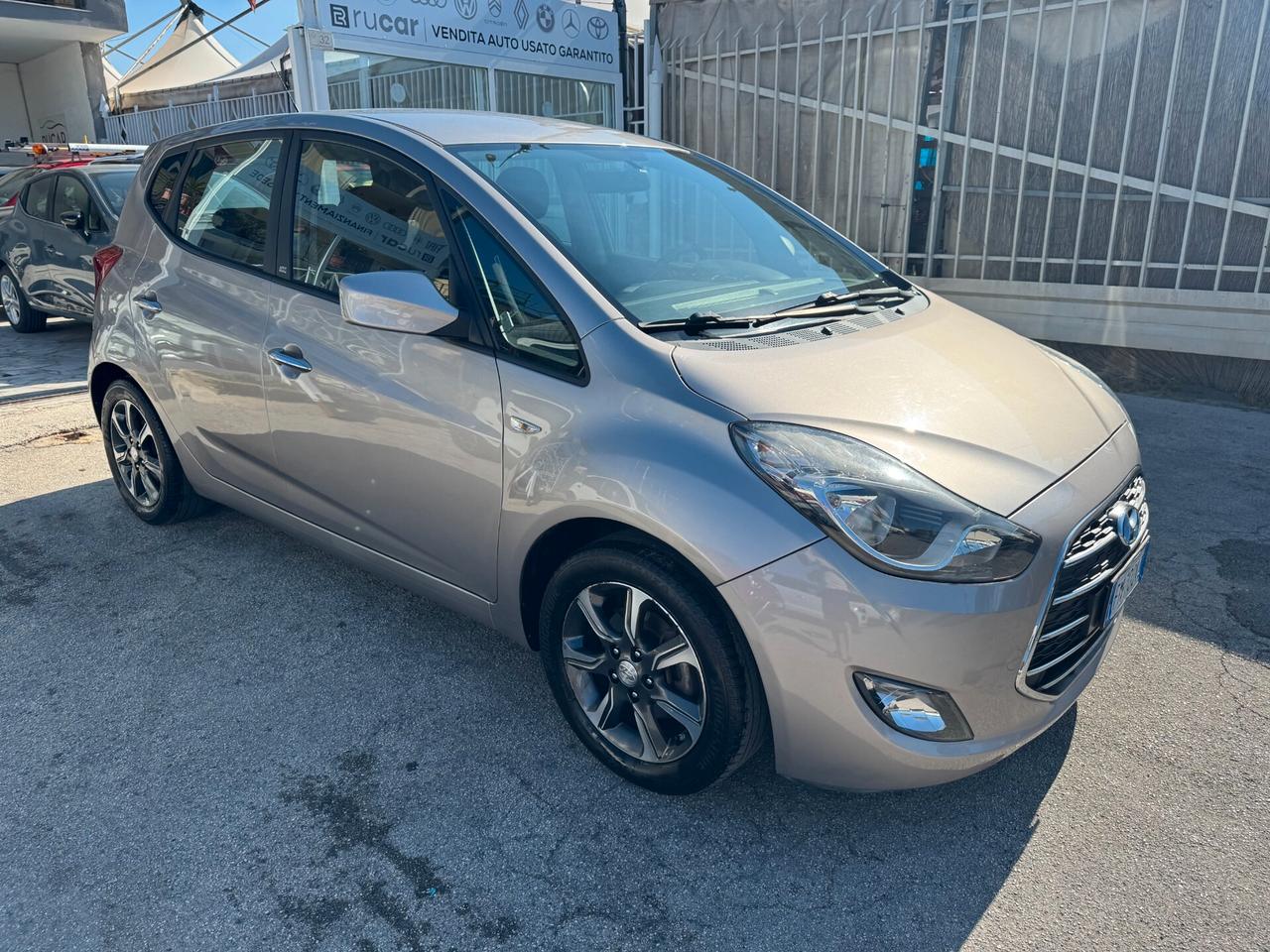 93000KM HYUNDAI IX20 1.4 BENZINA 90CV 2018
