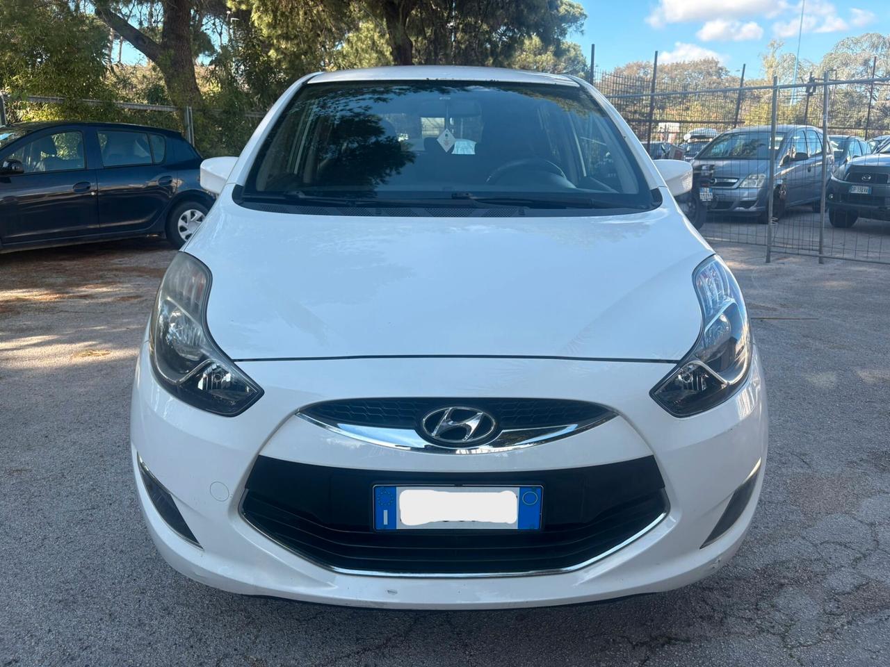 HYUNDAI IX20 1.4 CRDI Comfort - 2012