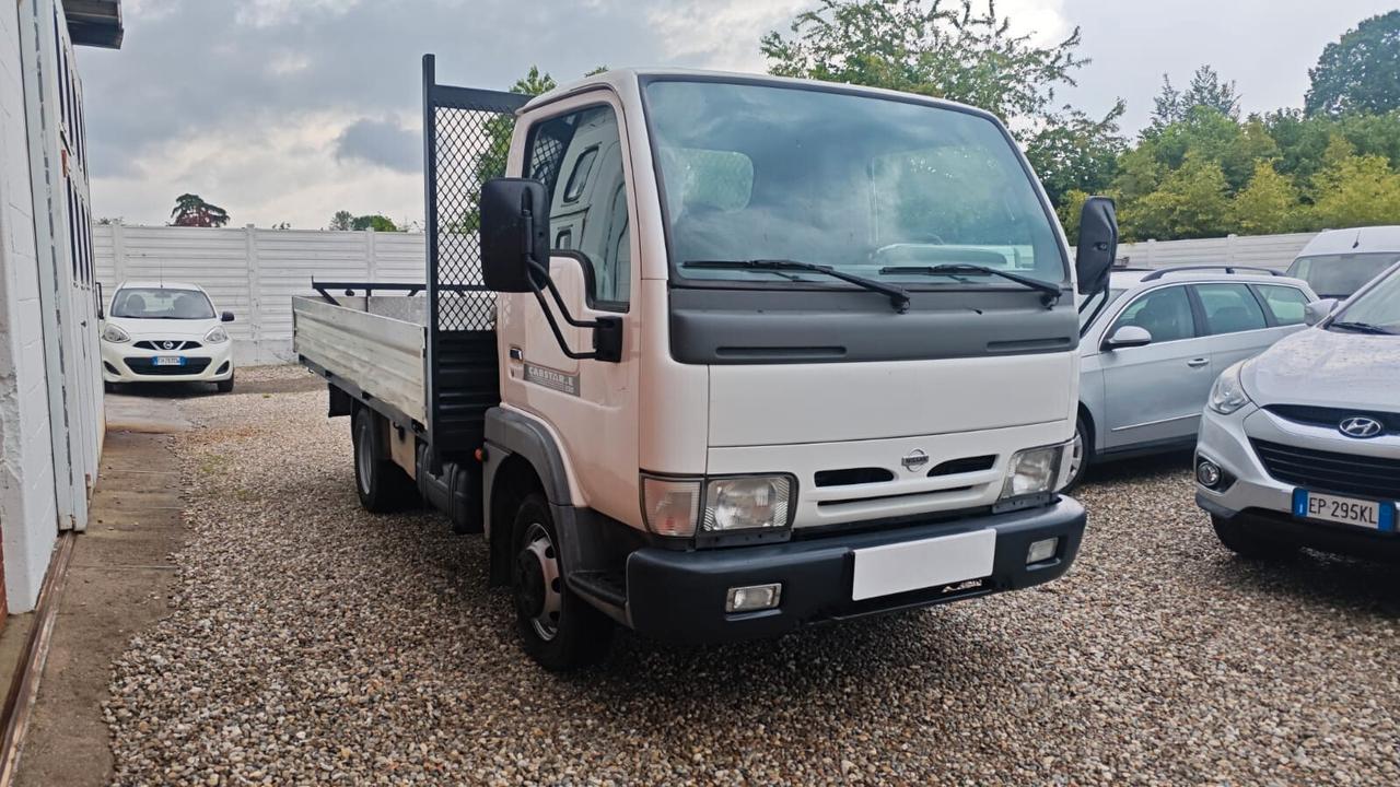 Nissan Cabstar 120.35 3.0 Tdi PL-RG-DC Cab. SL