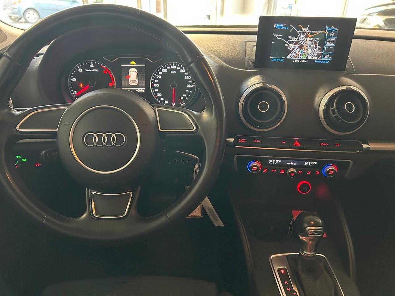 Audi A3 1.6 TDI clean diesel S tronic Ambition