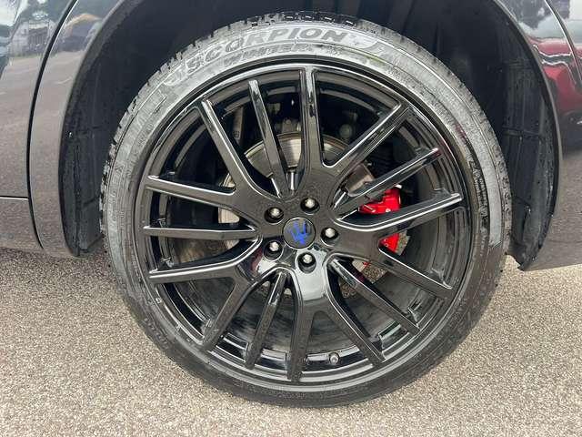 Maserati Levante Gransport 3.0 V6 250cv autom.