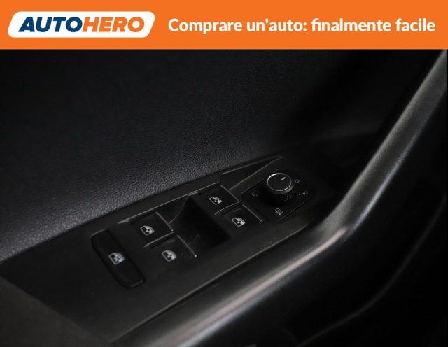 VOLKSWAGEN Taigo 1.0 TSI 110 CV DSG R-Line