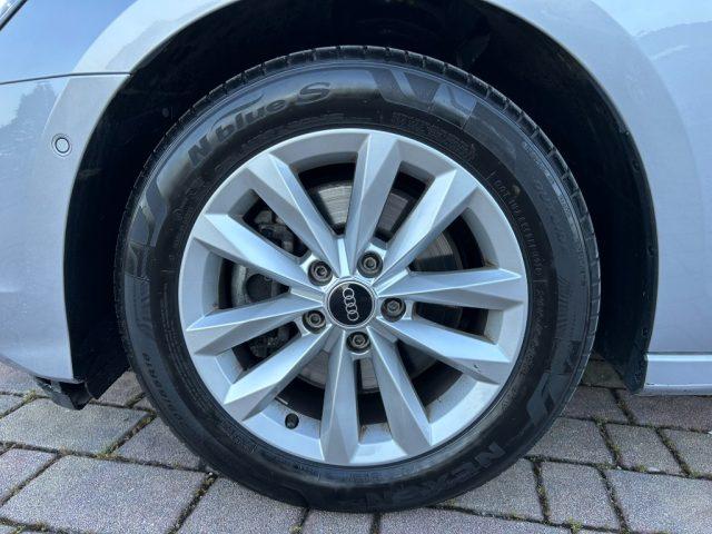 AUDI A3 SPB 30 g-tron S tronic Business Advanced