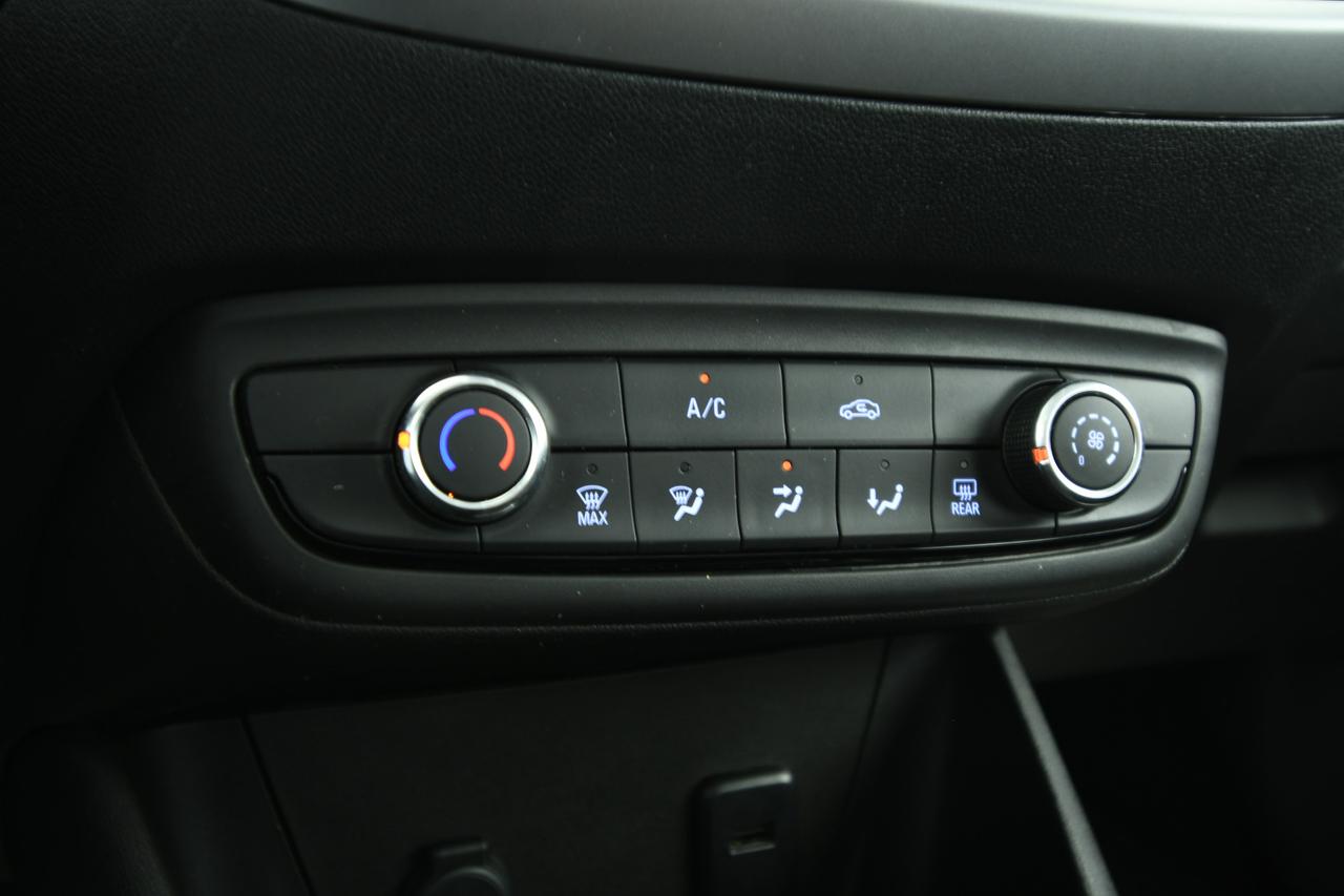 OPEL Crossland X 1.5 ecotec Ultimate s&s 102cv X COMMERCIANTI BLUETOOTH+LED