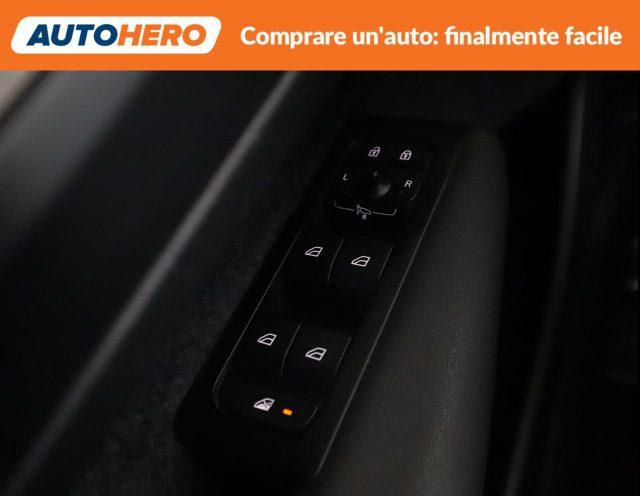 VOLVO XC40 T5 Recharge Plug-in Hybrid Inscription Expression